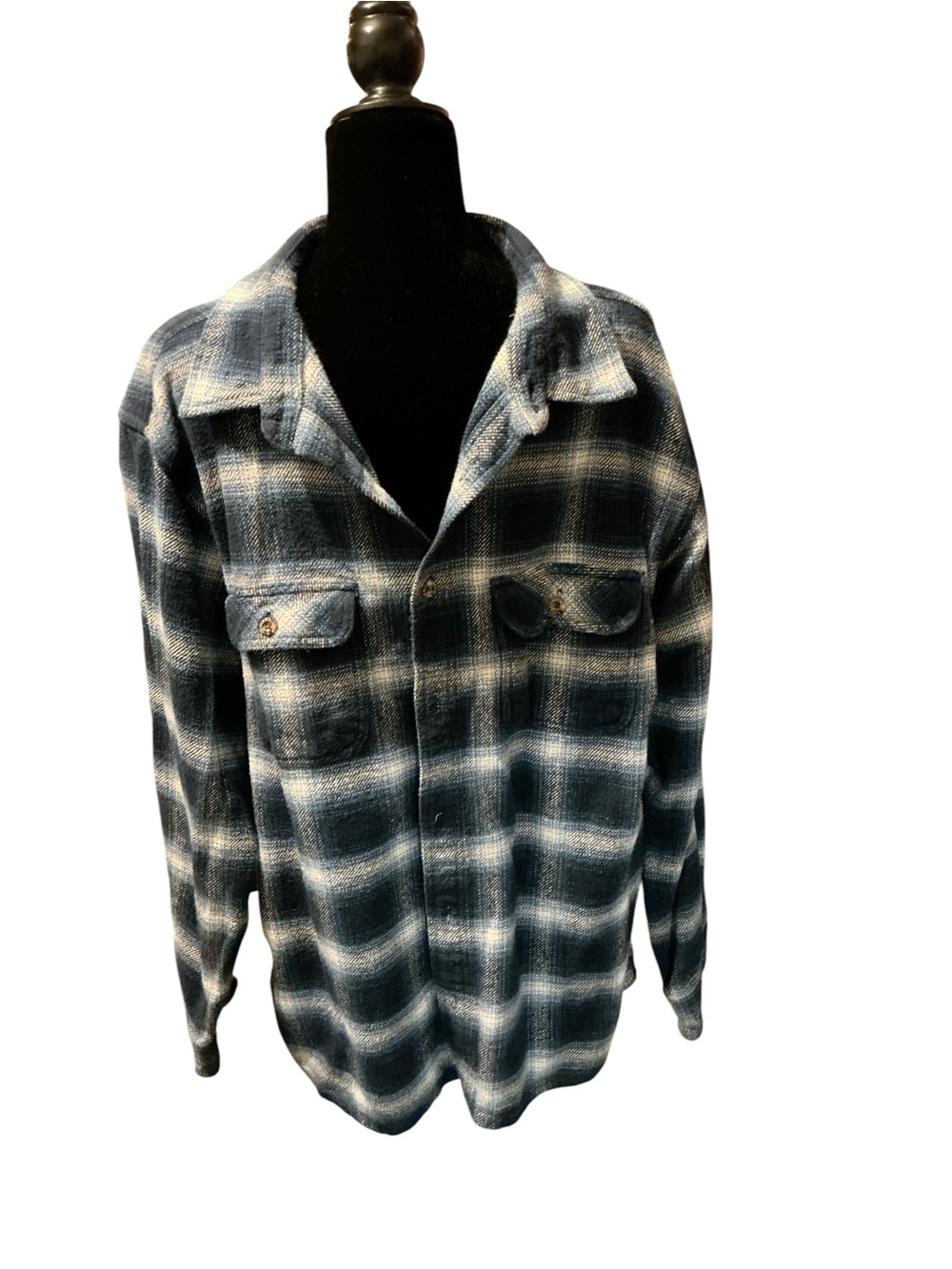 Field & Stream Blue and White Plaid Lightweight Shirt Jacket